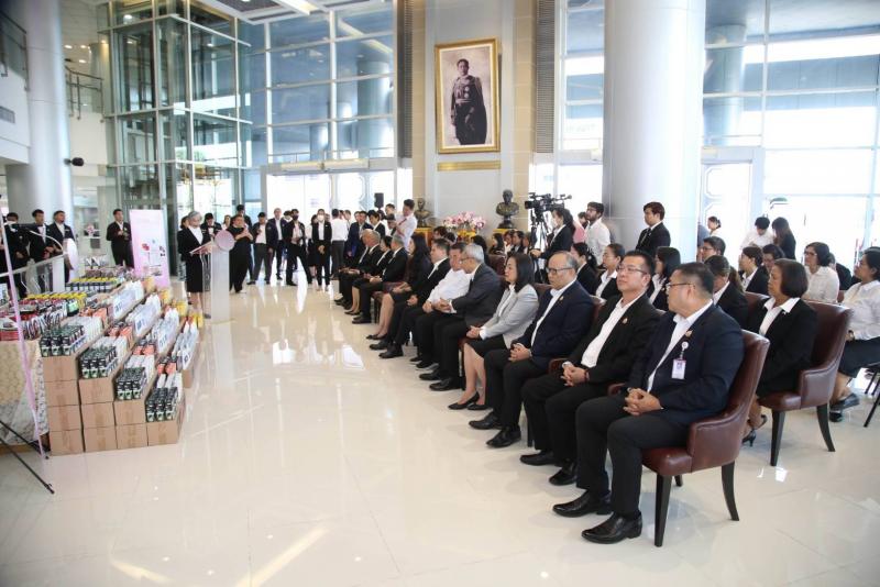 วราวุธ รับมอบผลิต�