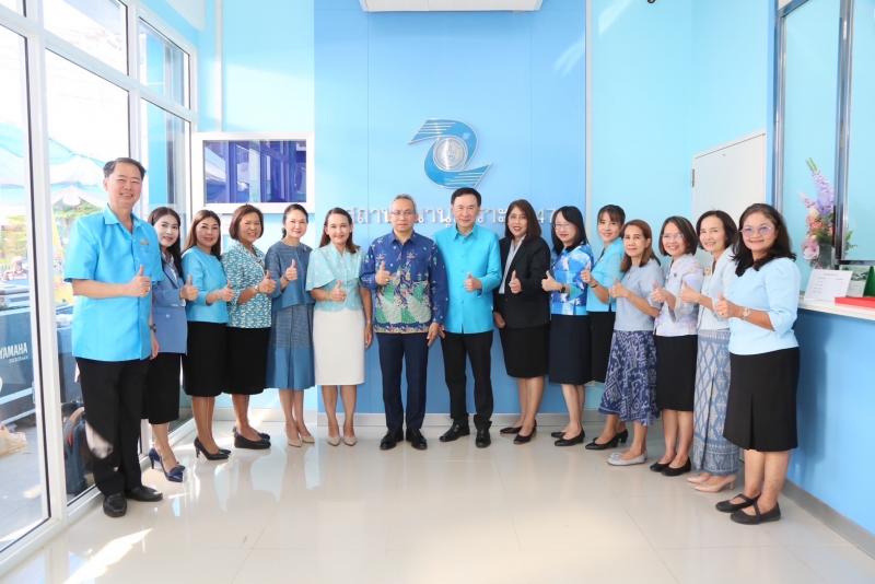 ปลัด พม. เปิดสถานธ�