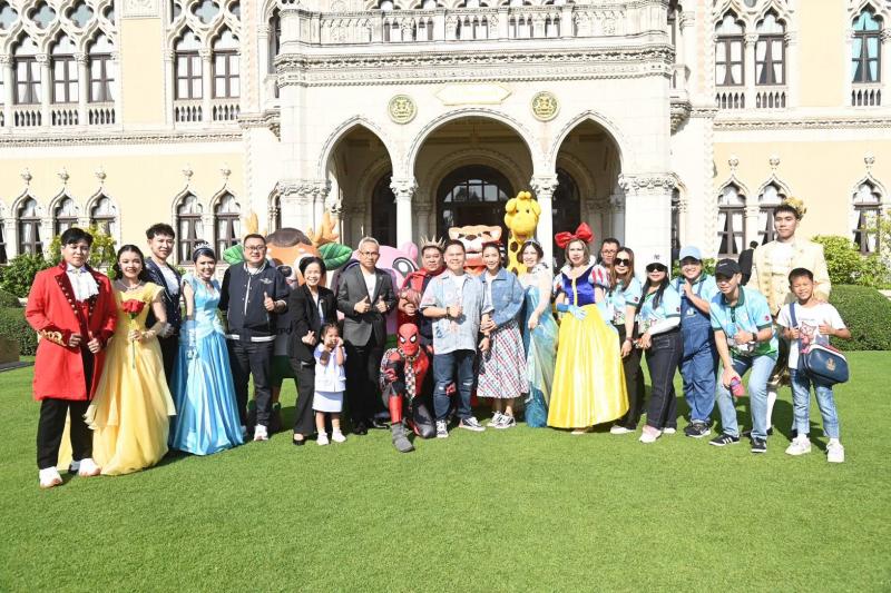 วราวุธ เปิดงานวัน�