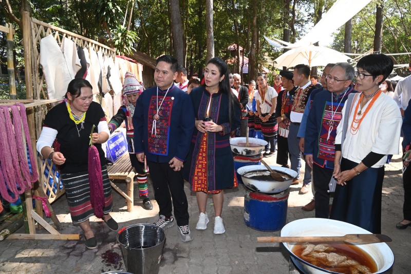วราวุธ รมว.พม. หนุน�