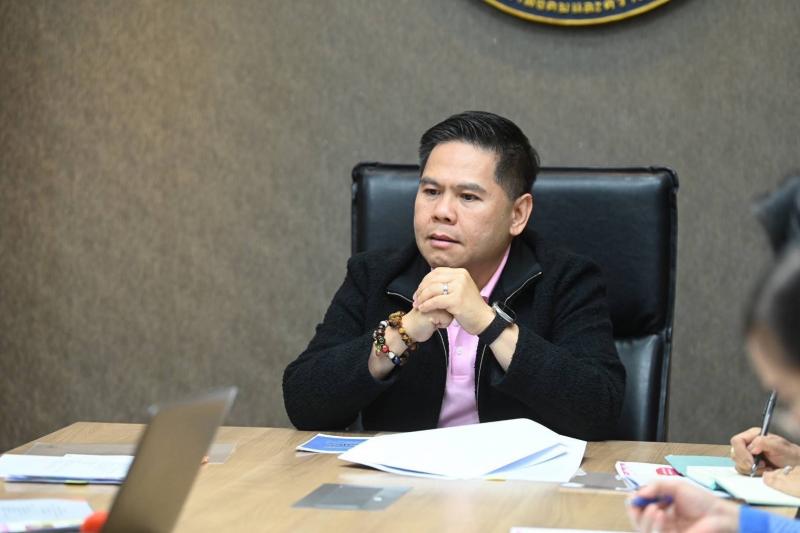 วราวุธ รมว.พม. ยินด�
