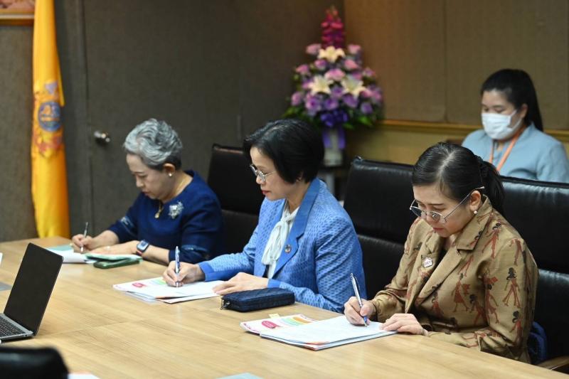 วราวุธ รมว.พม. ยินด�