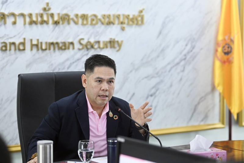วราวุธ เผย พม. หารื�