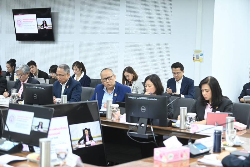 วราวุธ เผย พม. หารื�