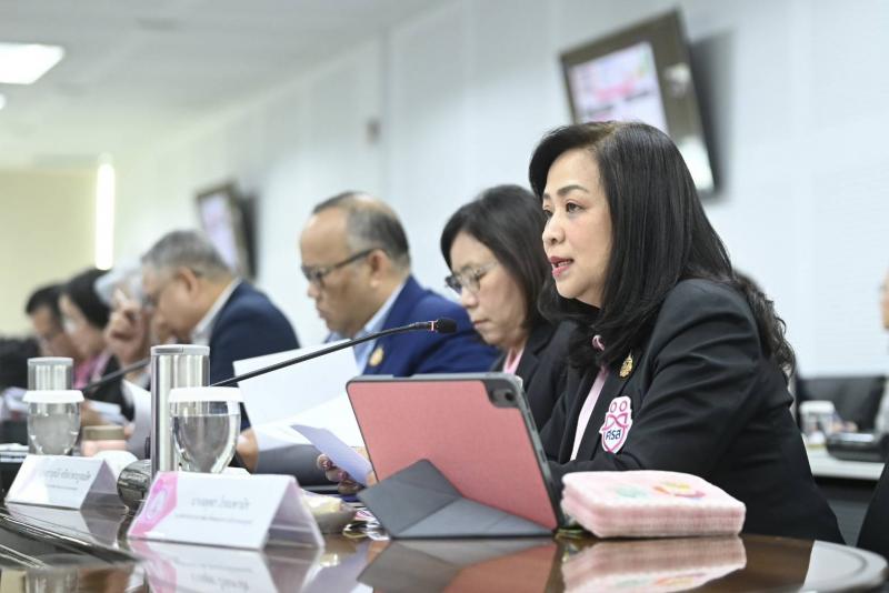 วราวุธ เผย พม. หารื�