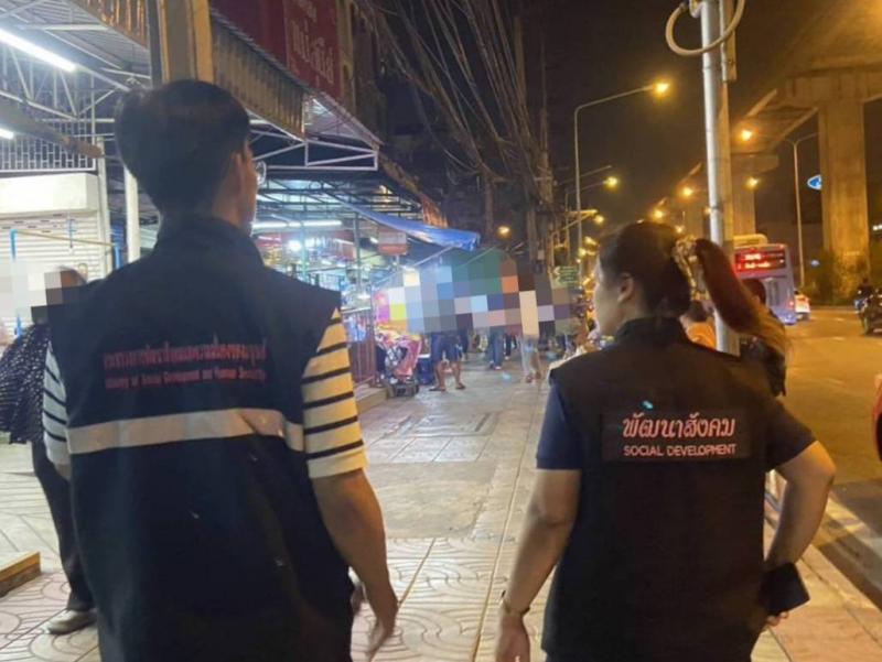 วราวุธ ส่งทีม พม. ร�