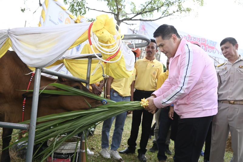 วราวุธ เผย พม. ดันน�