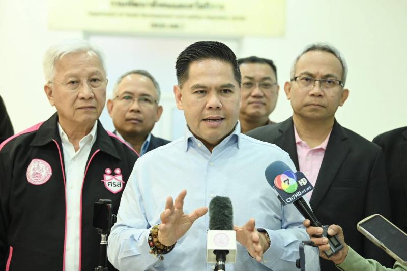 วราวุธ ประณามคนขา�