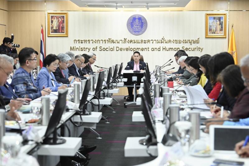 วราวุธ เผย พม.นำผู�