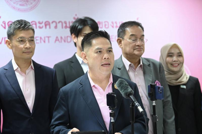 วราวุธ เผย พม.นำผู�