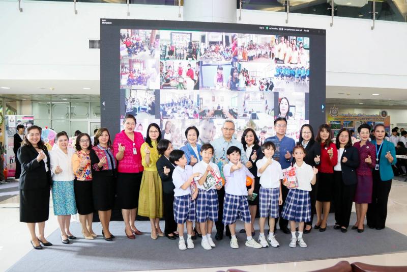 ปลัด พม. เปิดคิกออ�