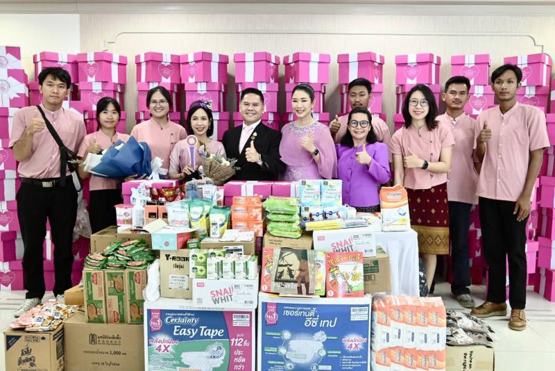 วราวุธ เปิดงานวัน�