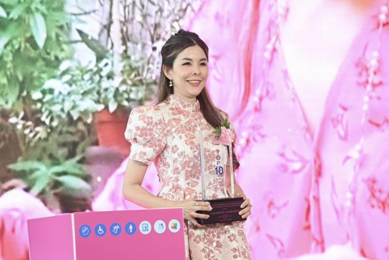 วราวุธ ยินดี 10 คนพิ