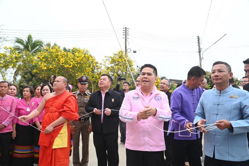 วราวุธ ชื่นชมเจ้า�