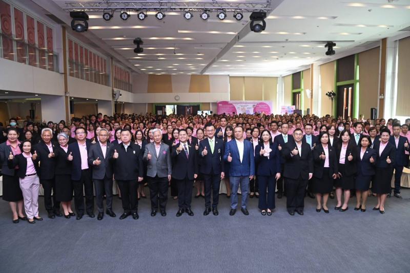 วราวุธ เผย พม. ปั้น�