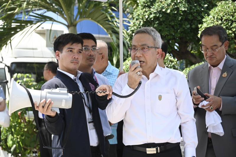 วราวุธ กำชับ ปลัด �