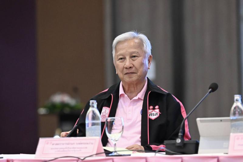 วราวุธ นำ พม. ประชุ�