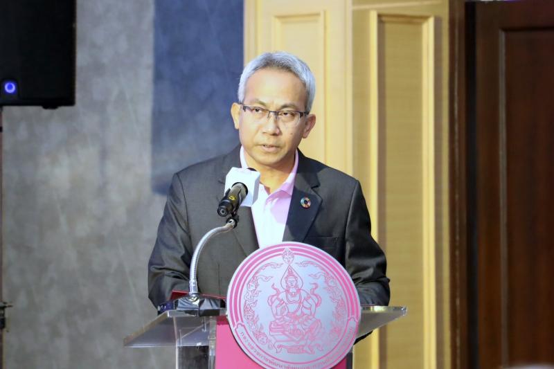 วราวุธ แถลงผลงาน พ