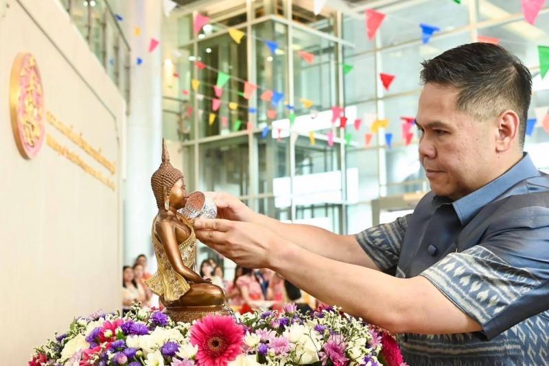 วราวุธ เผย พม. เปิด�