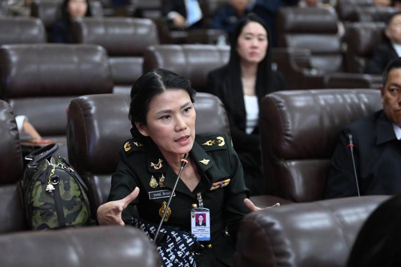 วราวุธ บรรยายพิเศ�