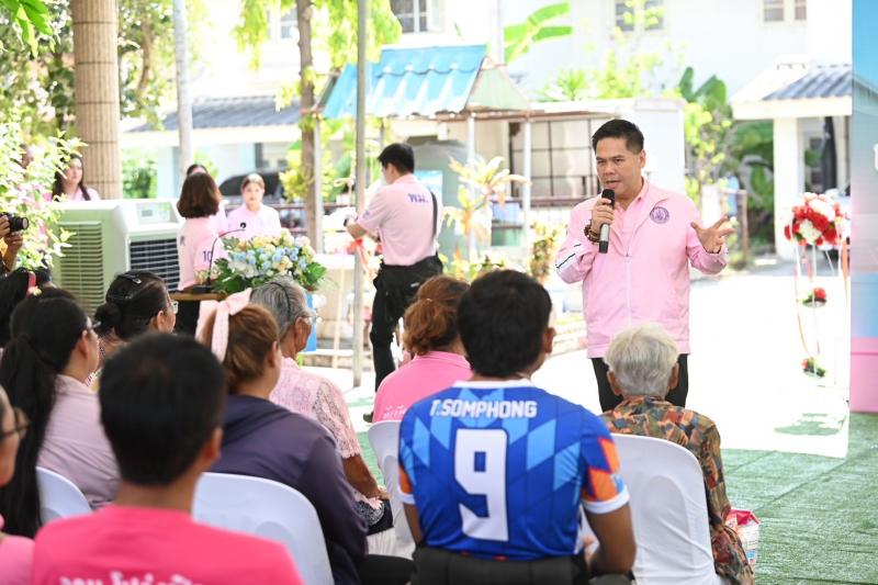 วราวุธ เยี่ยมบ้าน�