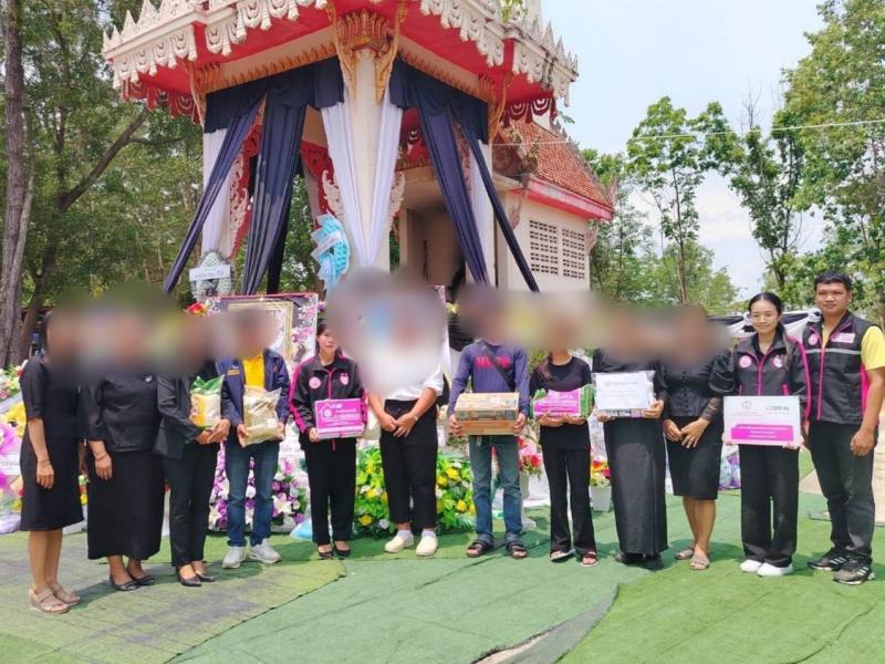 วราวุธ ส่งทีม พม. เ�