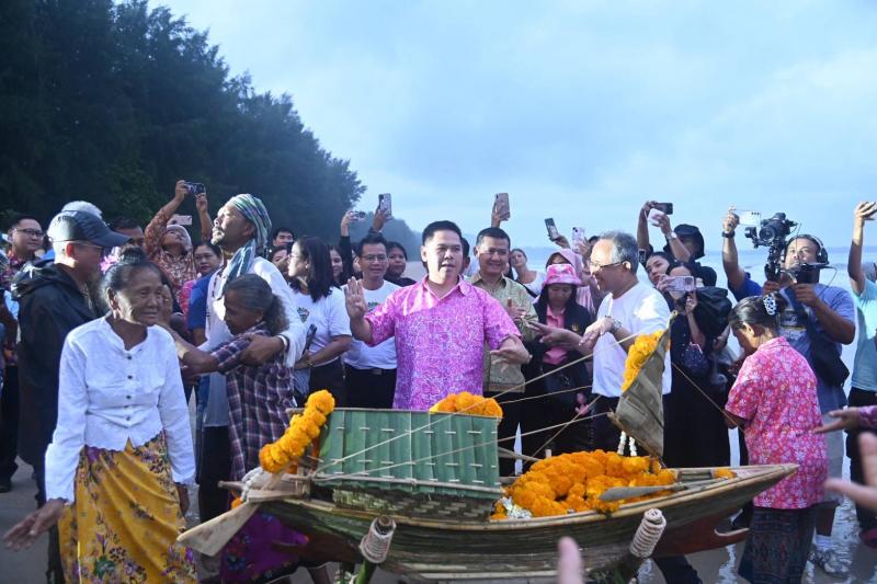 วราวุธ - พม. เชิญชวน