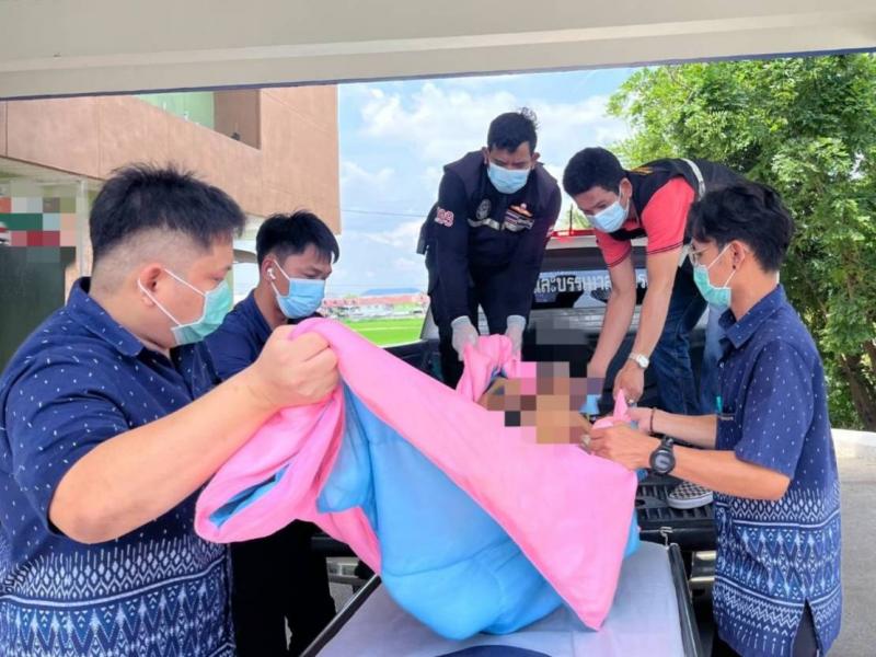 วราวุธ เผย ทีม พม.น�
