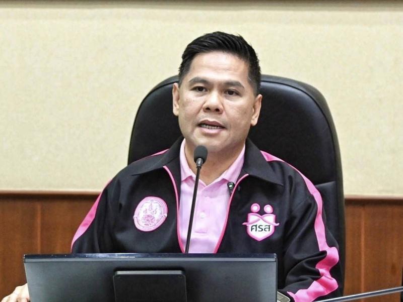 วราวุธ เผย ทีม พม.น�