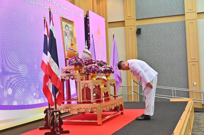 วราวุธ นำคณะผู้บร�