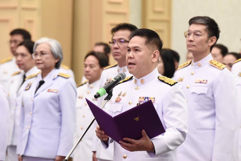 วราวุธ นำคณะผู้บร�