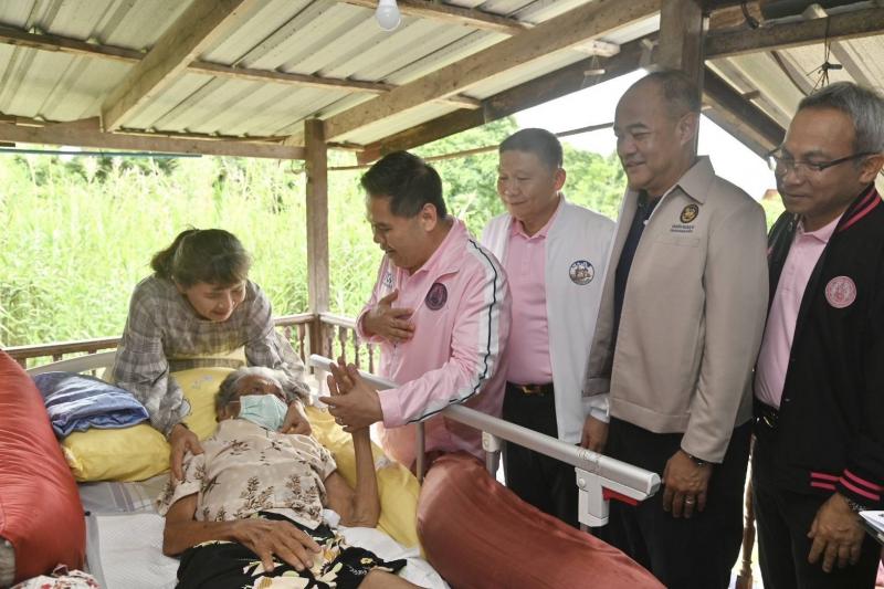 วราวุธ ผลักดัน พอช