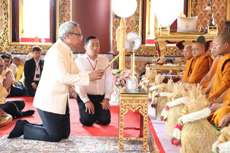 ปลัด พม. นำผู้บริห�