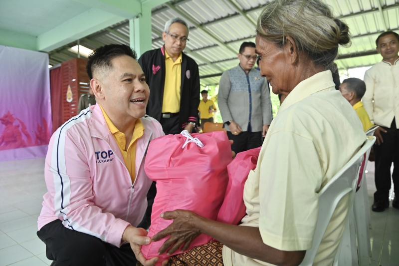 "วราวุธ" นำทีม พ