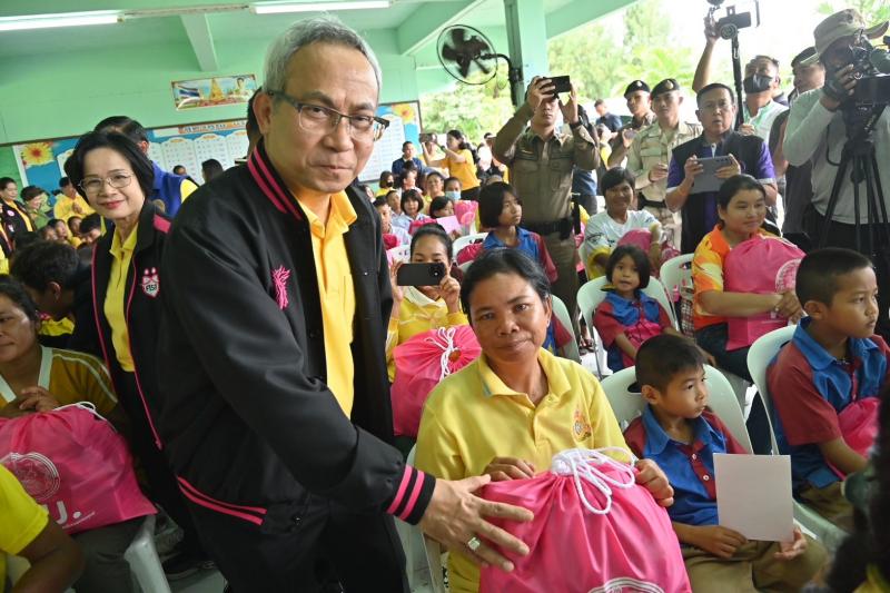 "วราวุธ" นำทีม พ