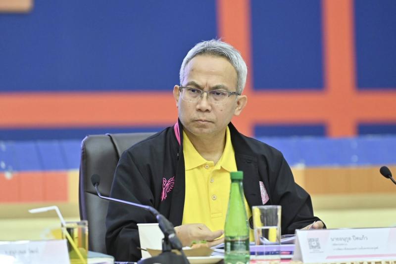 รมว.พม. เป็นประธาน�