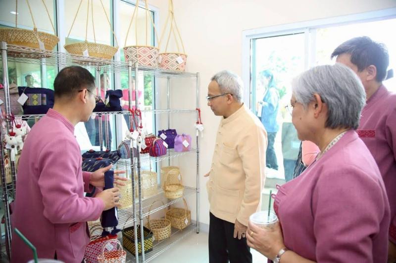 ปลัด พม. เปิดโครงก�