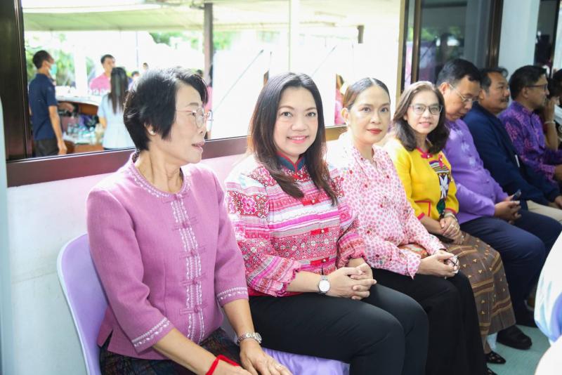 ปลัด พม. ลงพื้นที่�