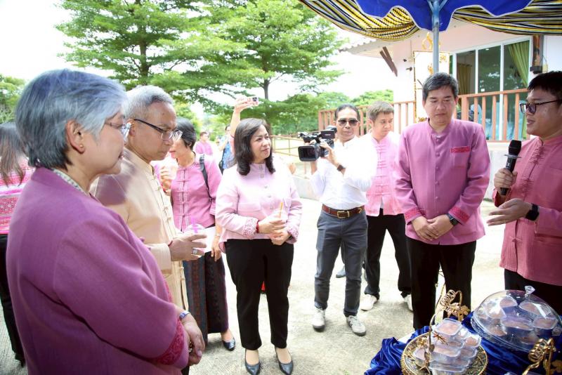 ปลัด พม. ลงพื้นที่�