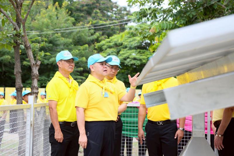 นายวราวุธ ศิลปอาช�