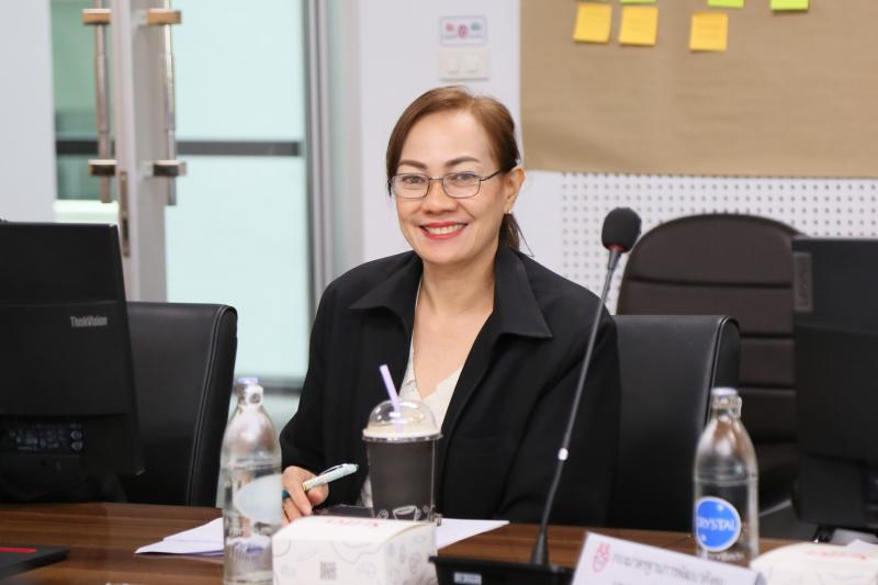 นายนิกร จำนง ประธา