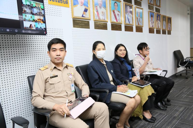 นายนิกร จำนง ประธา