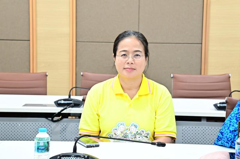 นางสาวสุนีย์ ศรีส�