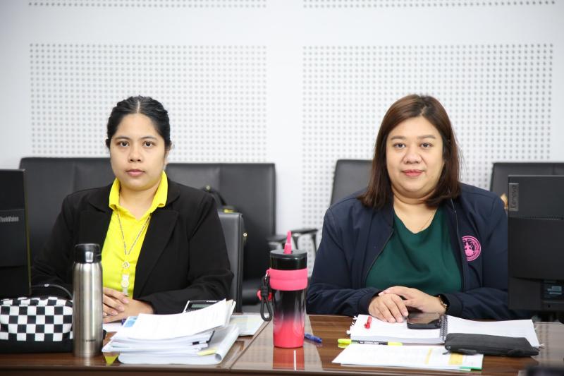 นางจตุพร โรจนพานิ�