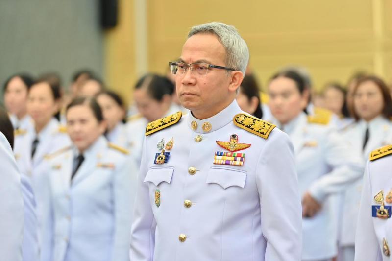 รมว.พม. เป็นประธาน�