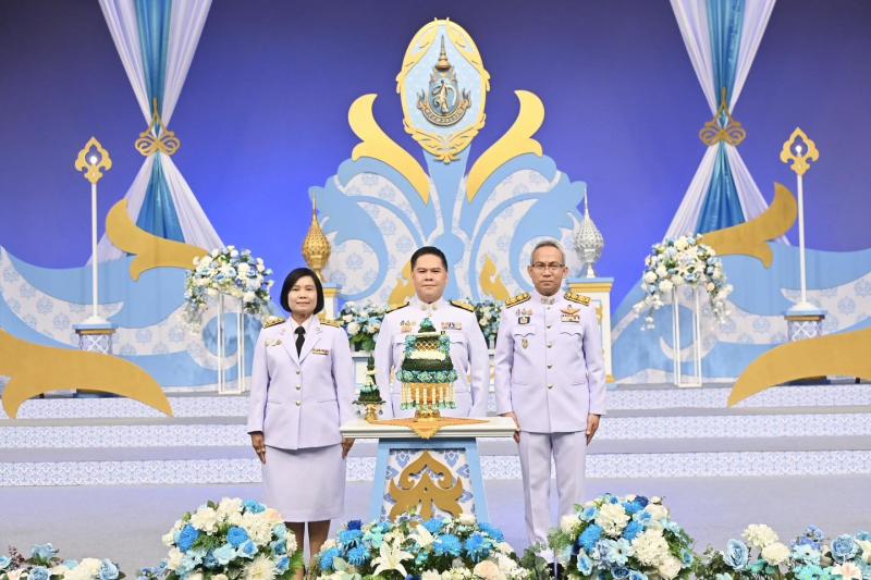 รมว.พม. และคณะผู้บ�