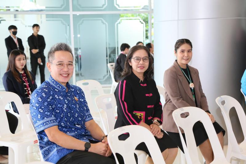ปลัด พม. เป็นประธา�