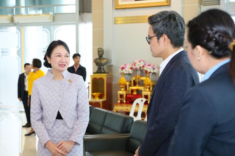 ปลัด พม. เป็นประธา�