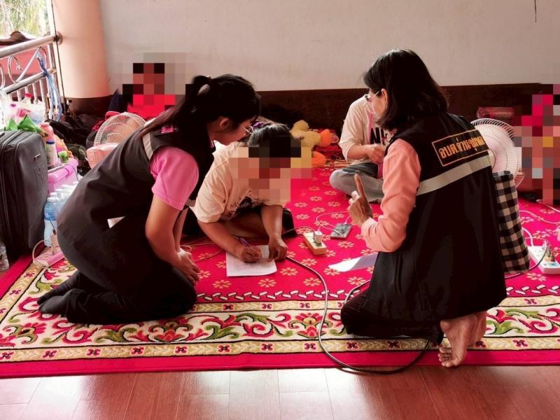 "วราวุธ" ให้กำล�