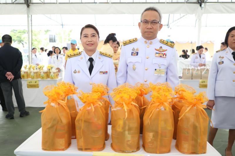 นายวราวุธ ศิลปอาช�
